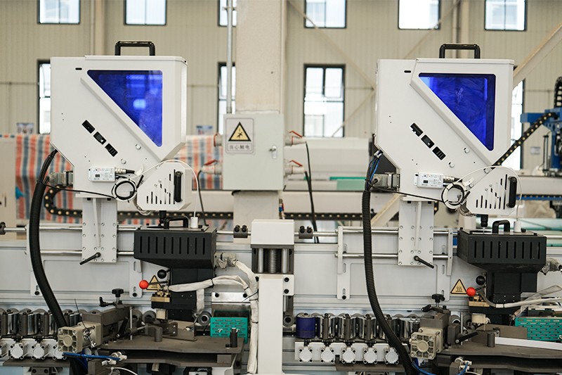 全自動(dòng)封邊機(jī)